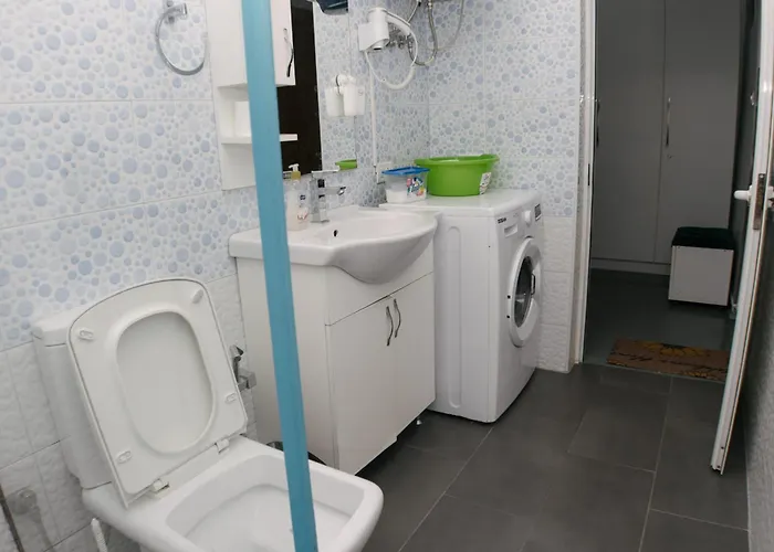 Rudi 1 In Apartamento Tirana